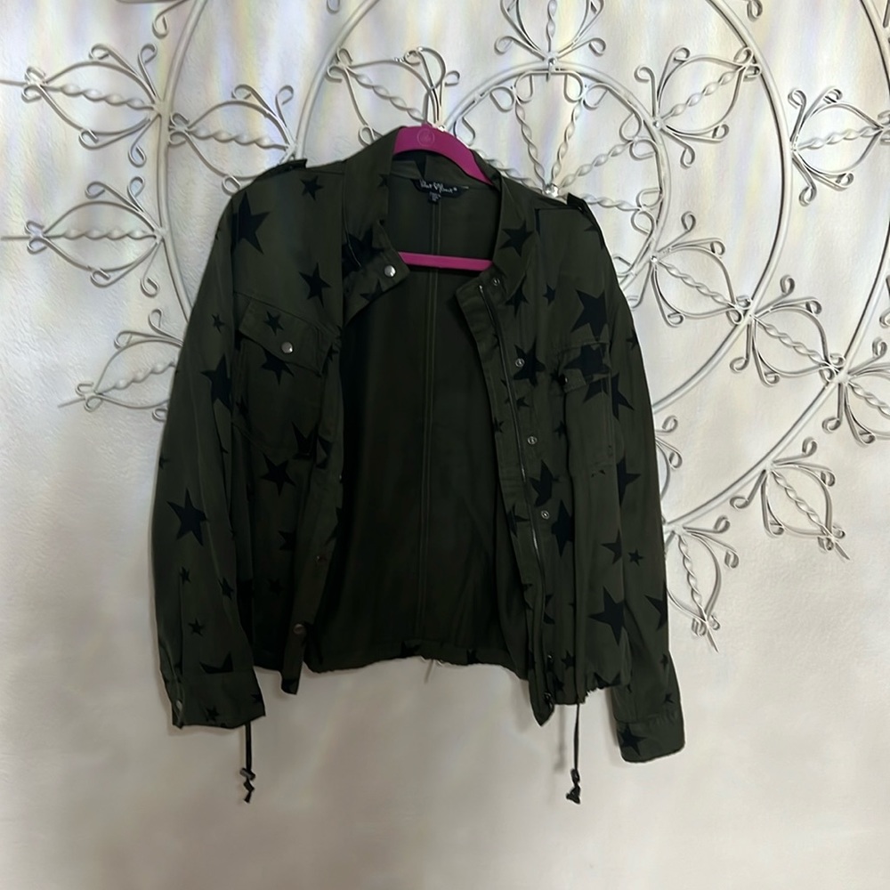 Army green/back star lightweight jacket/cardigan